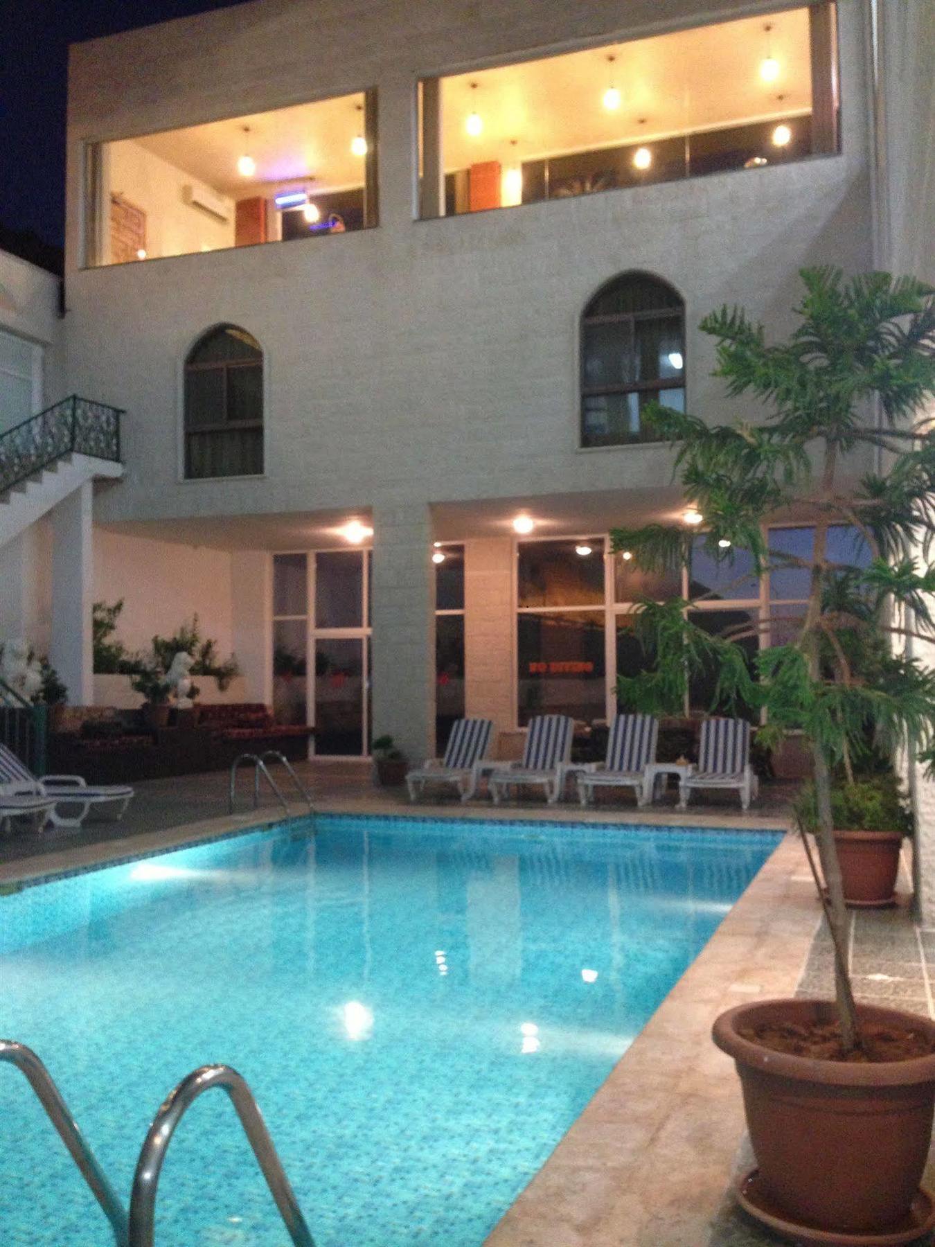 Al Anbat Hotel & Restaurant Wadi Musa Ngoại thất bức ảnh